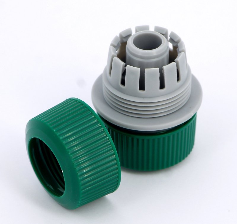 REHAU Муфта соединительная для шланга пластик19 мм (3/4")