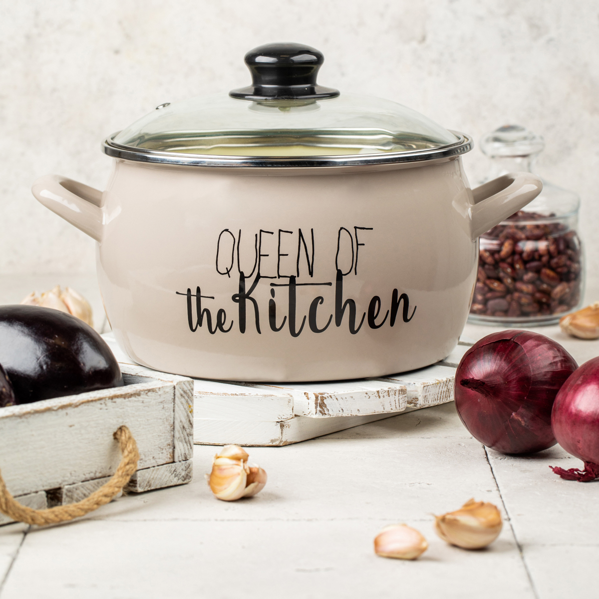 Кастрюля эмалиров. "queen of kitchen" 2,2 л, 16 см стекл. крышка (1/4) "metrot"