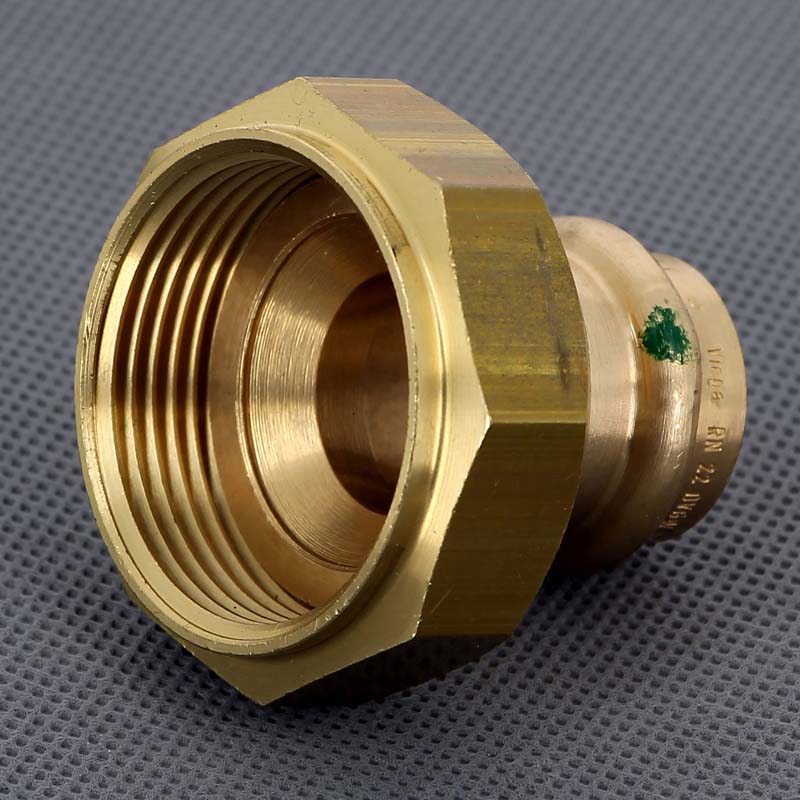 Муфта пресс-В с накидной гайкой и плоским уплотнением 22x1'1/4 Sanpress VIEGA