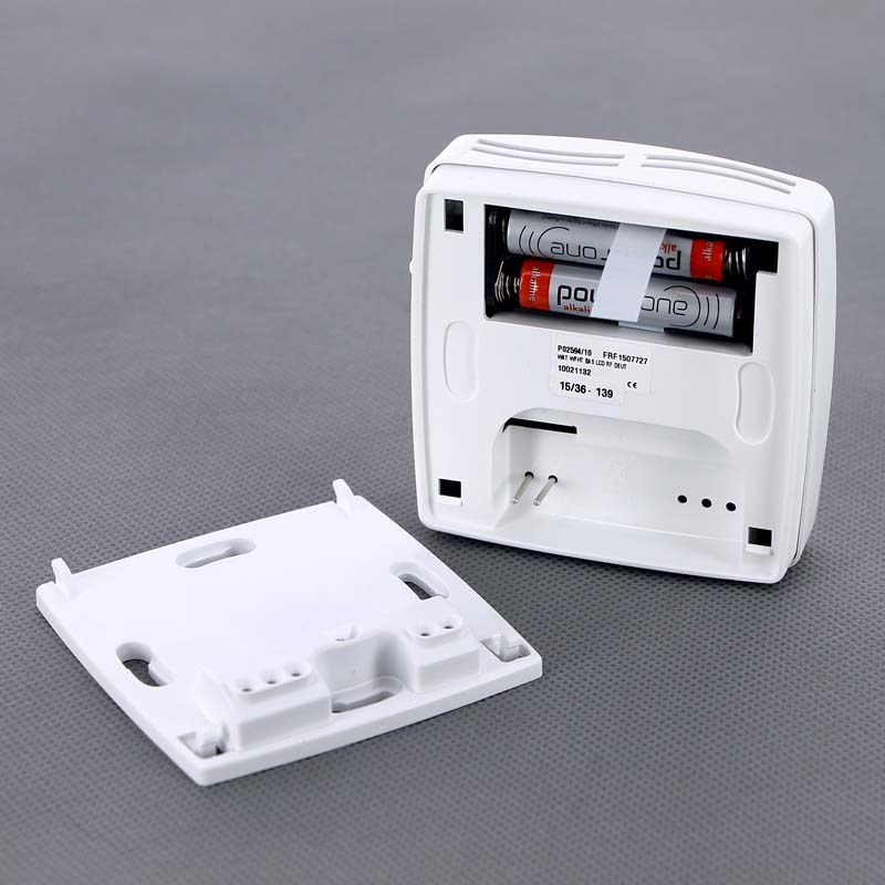 Радиотермостат комнатный WATTS WFHT-RF LCD (5-30'С, 433 МГц) с ЖК-дисплеем