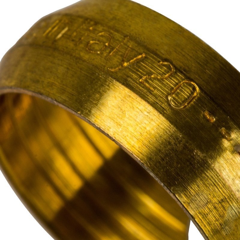 Евроконус 16 х 2,2 х 3/4 аксиальный для труб PE-X STOUT