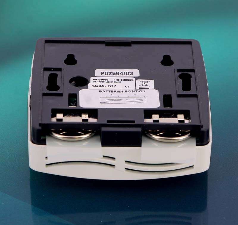 Радиотермостат комнатный WATTS WFHT-RF LCD (5-30'С, 433 МГц) с ЖК-дисплеем