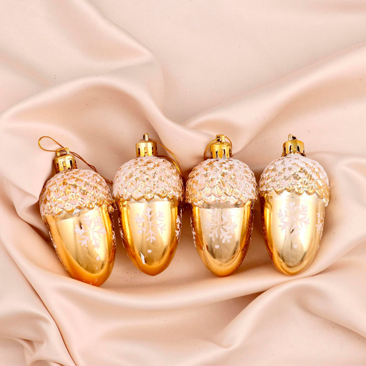 Украшение новогоднее "желудь со снежинками" (набор 4 шт.) 6*4 см, золото "зимнее волшебство" 1332584