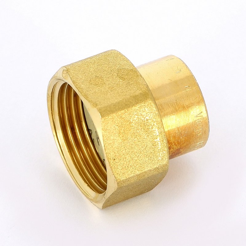 Муфта 18 x 3/4" с накидной гайкой ВР плоская прокладка VIEGA пайка