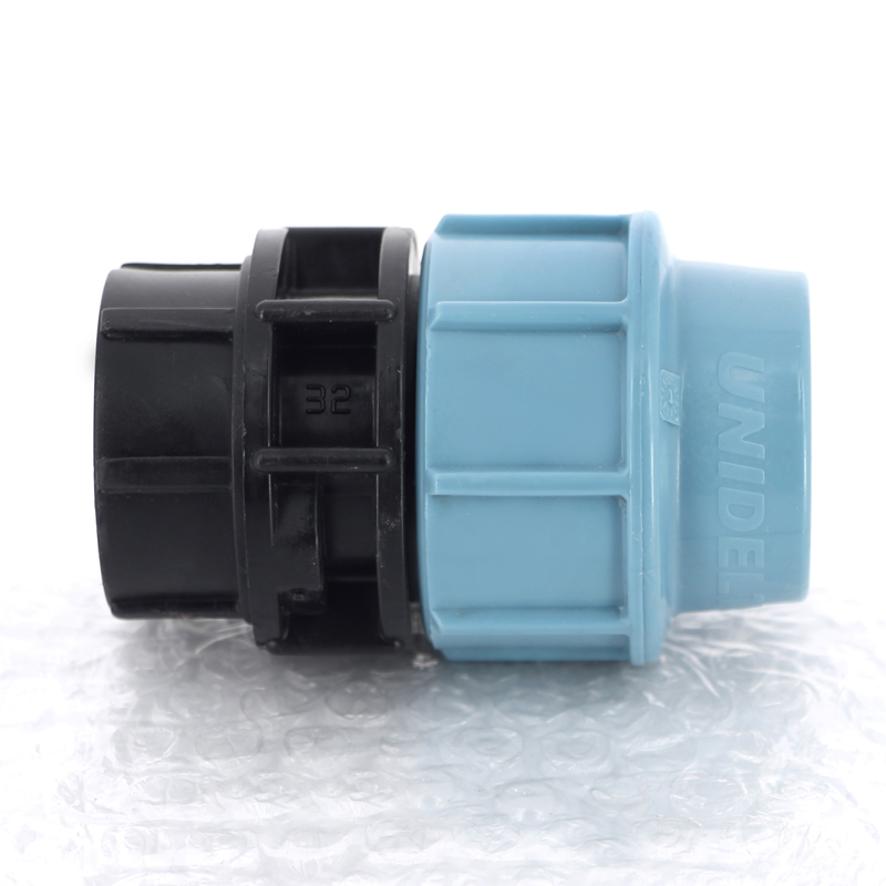 Муфта обжимная ВР 32 x 1" для водопроводных ПНД труб UNIDELTA