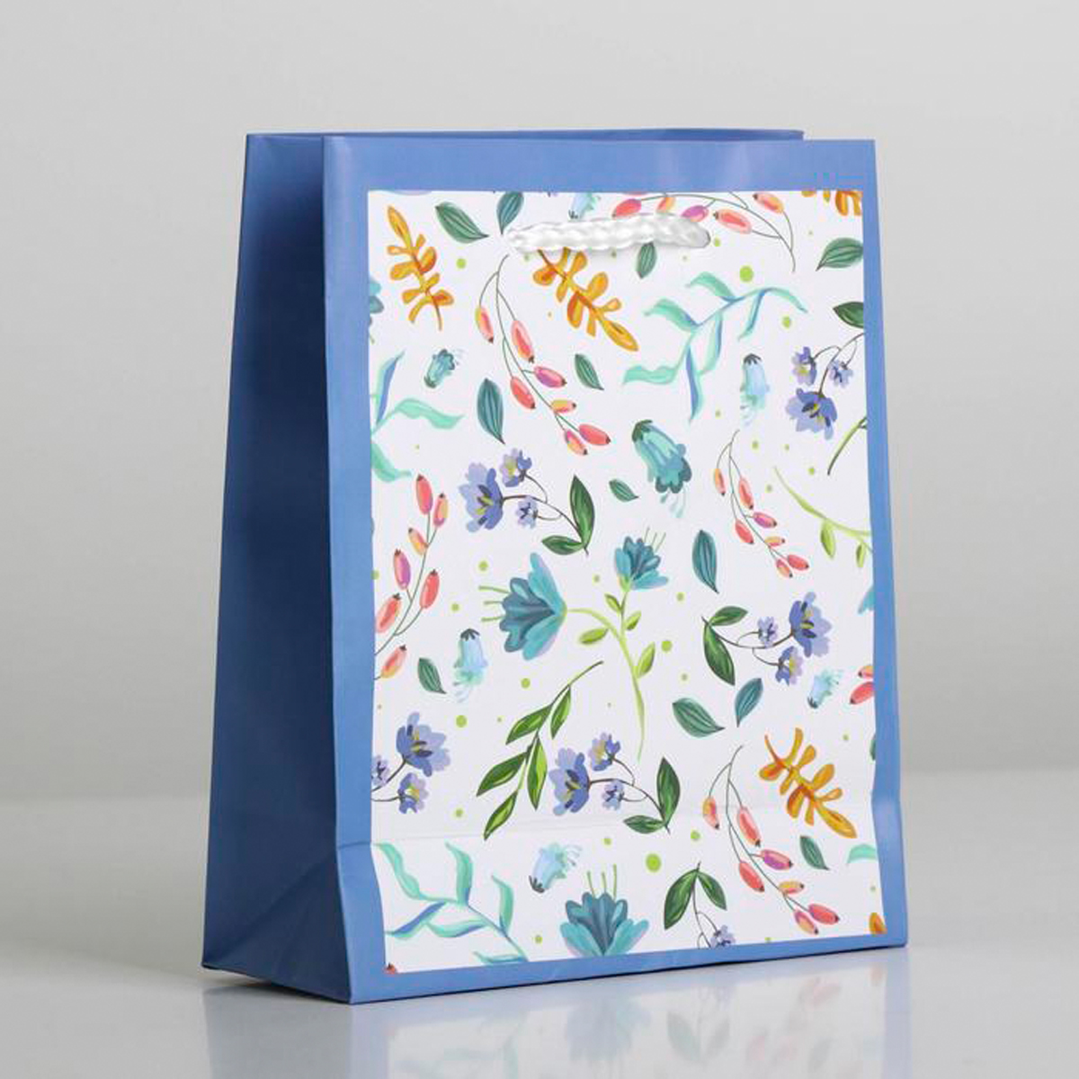 Пакет подарочный ламинир. "best wishes" 12*15*5,5 см (1/1000) "доступные радости" 6582677