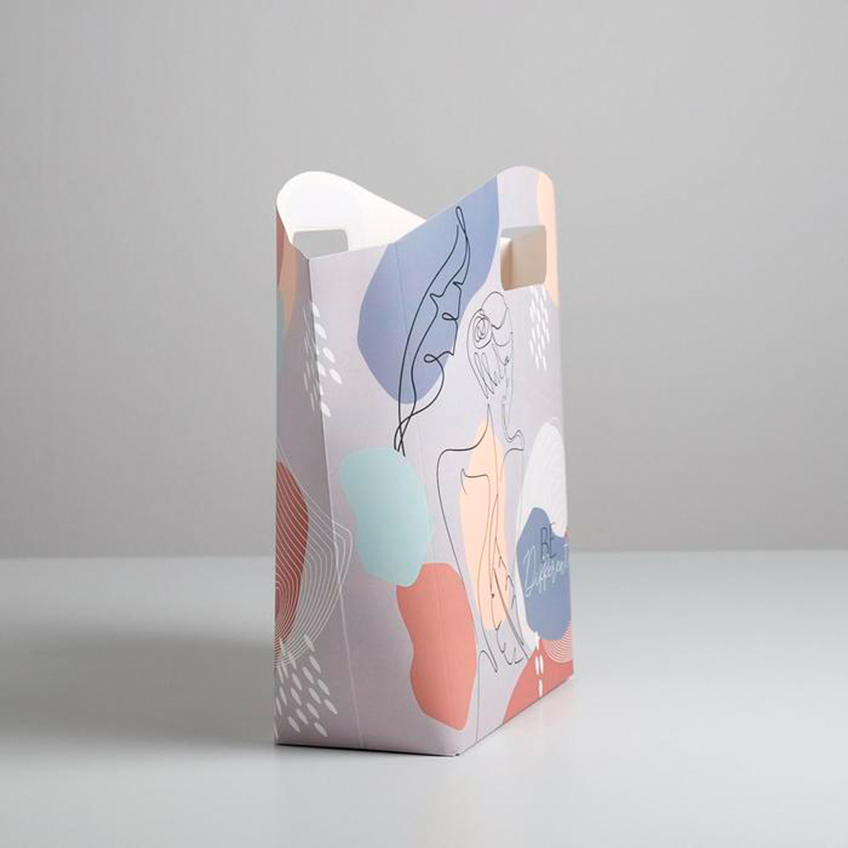 Пакет подарочный "be different" 30*32*11 см (1/5/200) "дарите счастье" 5219726