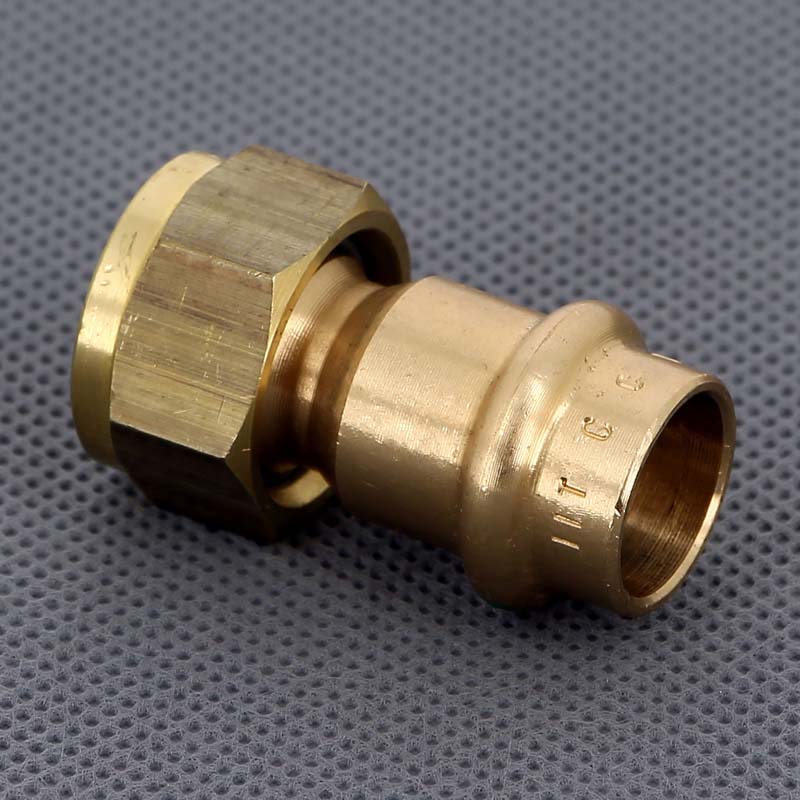 Муфта пресс-В с накидной гайкой и плоским уплотнением 15x1/2' Sanpress VIEGA