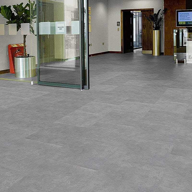 Кварц виниловый ламинат Forbo Effekta Professional T плитка 4061 Natural Concrete PRO