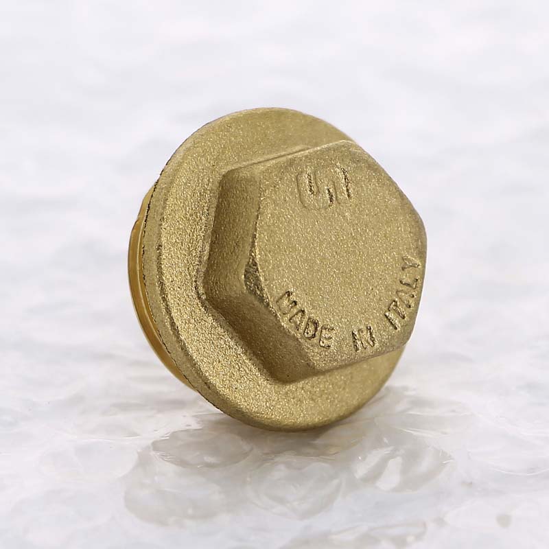 Заглушка резьбовая (НР) 1"1/4 латунь UNI-FITT