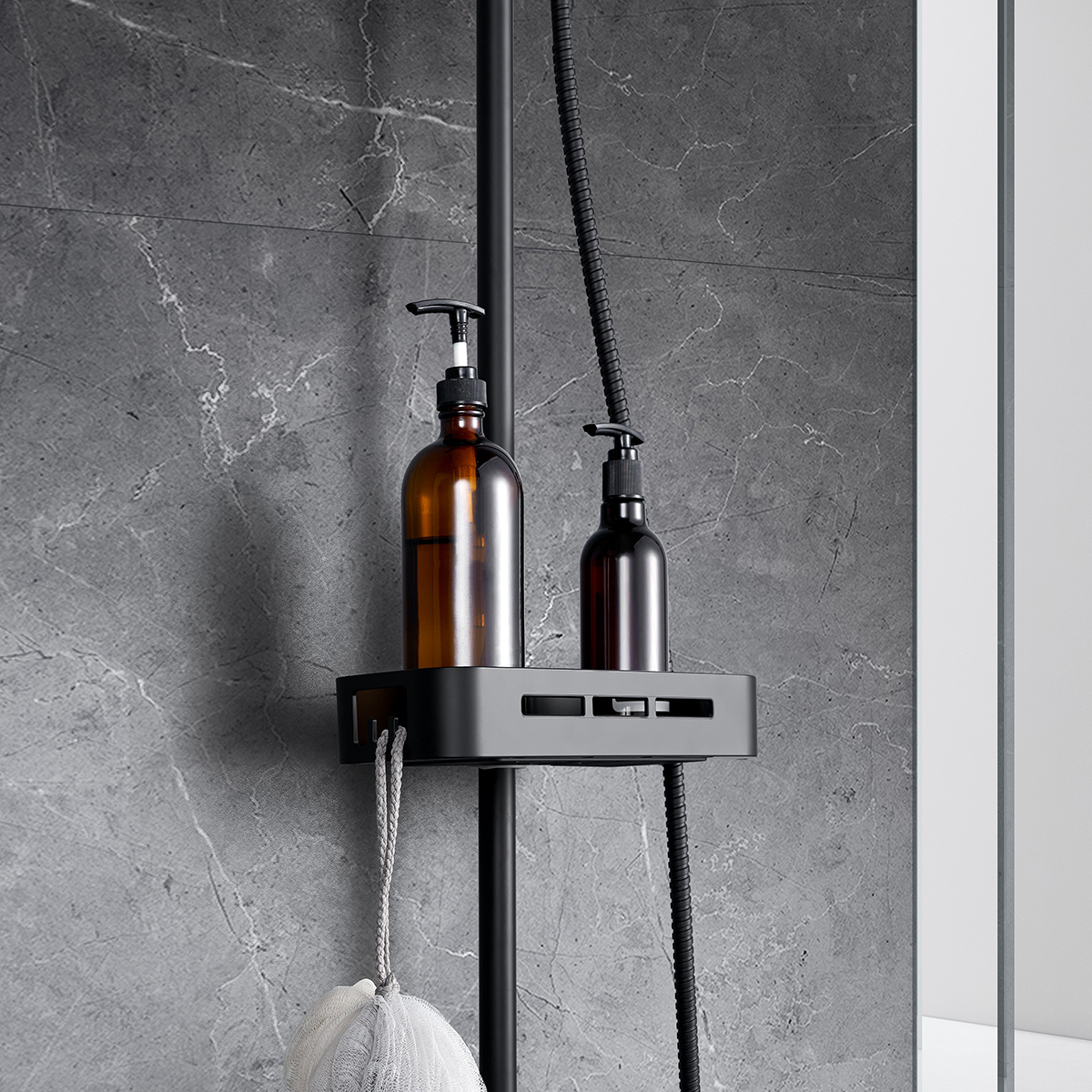 Душевая система "tropic" lm7002bl  верх. душ "тропич. дождь" (черный) (1/3) "lemark"