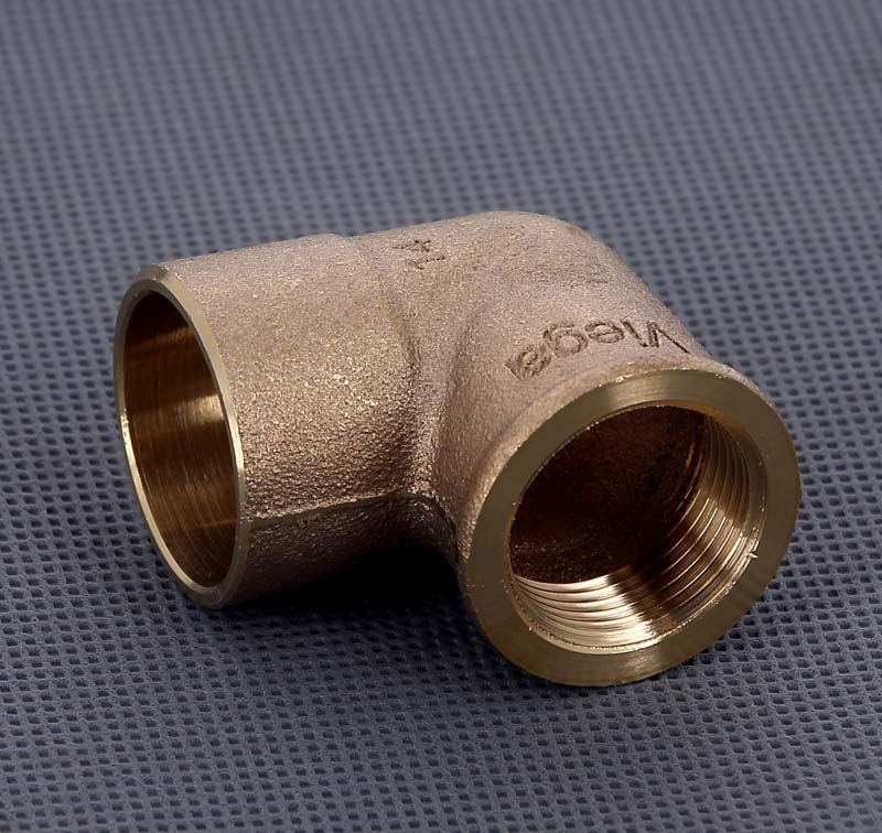 Угол 90° переходной пайка - ВР 28 x 3/4" VIEGA бронза