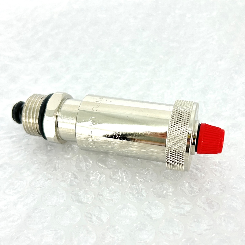 Воздухоотводчик автоматический Slim 1/2" UNI-FITT с отсечным клапаном, никелированный