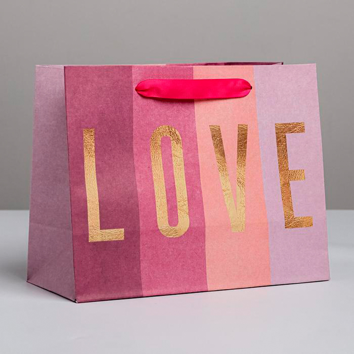 Пакет подарочный крафтовый "love" 23*18*10 см (1/6/300) "дарите счастье" 5177935