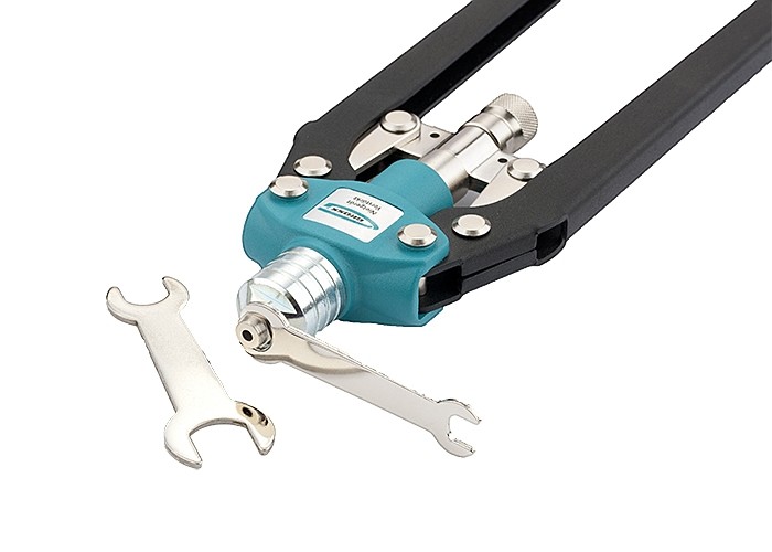 Заклепочник двуручный усиленный 520 мм, удлин.рукоятки, для заклепок 3.2-4.0-4.8-6-6,4 Gross (40409)