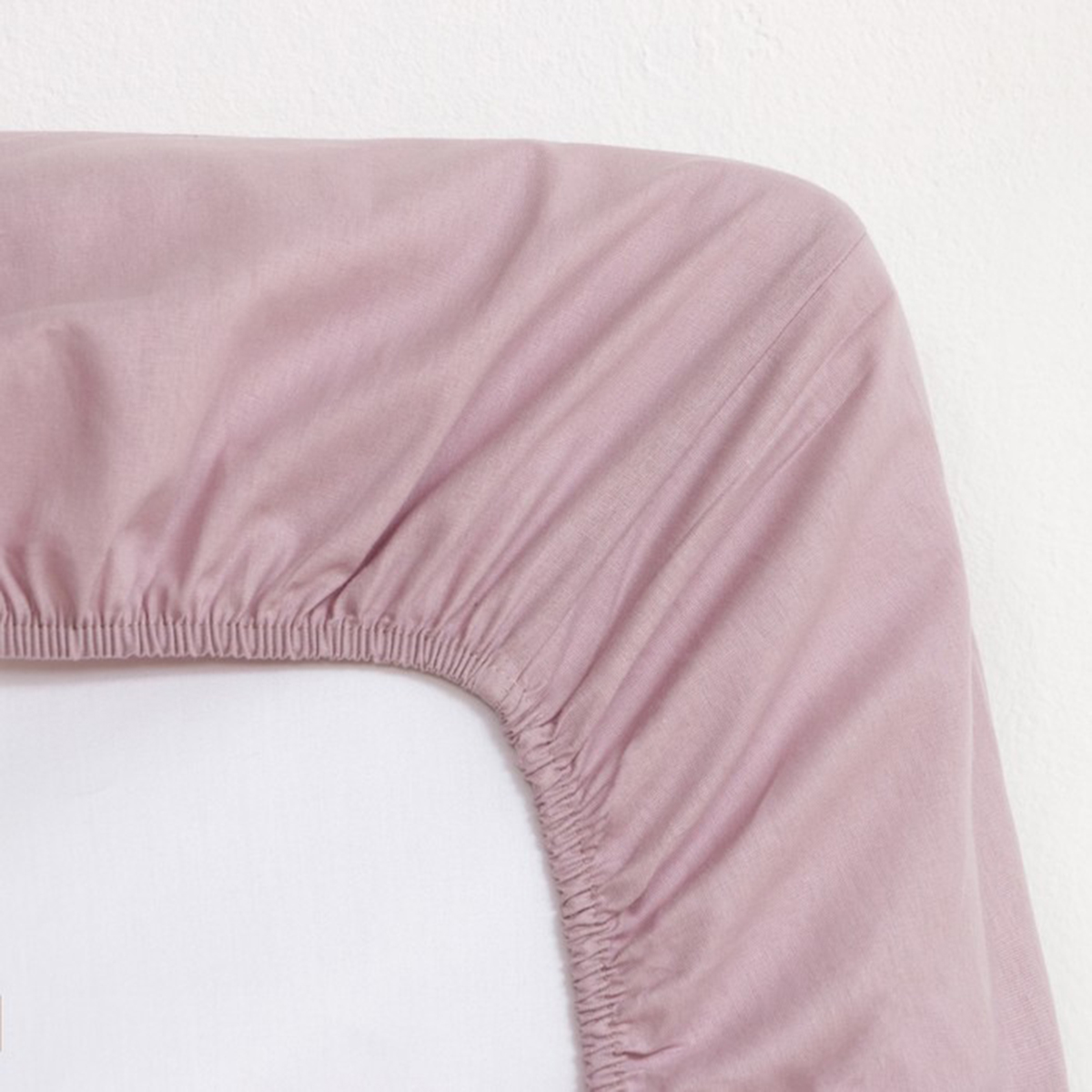 Простыня на резинке "lovelife" 140*200*25 см лиловый (поплин) (1) 9035704