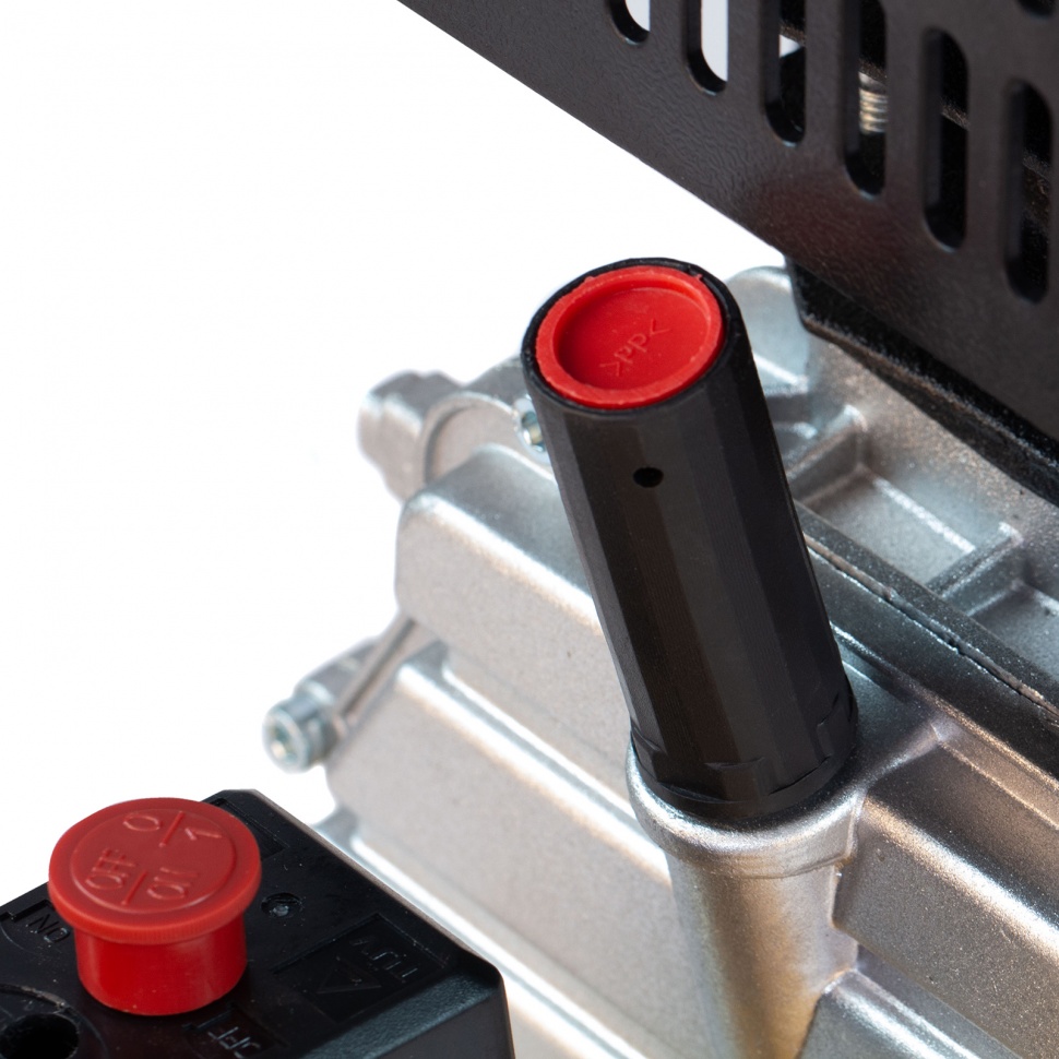 Компрессор воздушный, прямой привод DC1500/50, 1.5 кВт, 50 литров, 220 л/мин Denzel (58161)