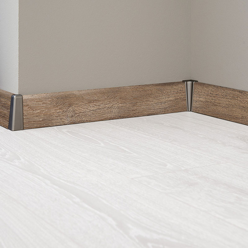 Плинтус KRONOTEX Cottage 2400х58х19/ MV 845 Oak Serra Дуб Серра