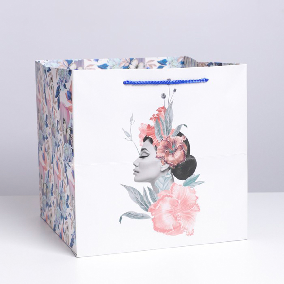 Пакет подарочный "сияй" 30*30*30 см (1/150) "дарите счастье" 7167120