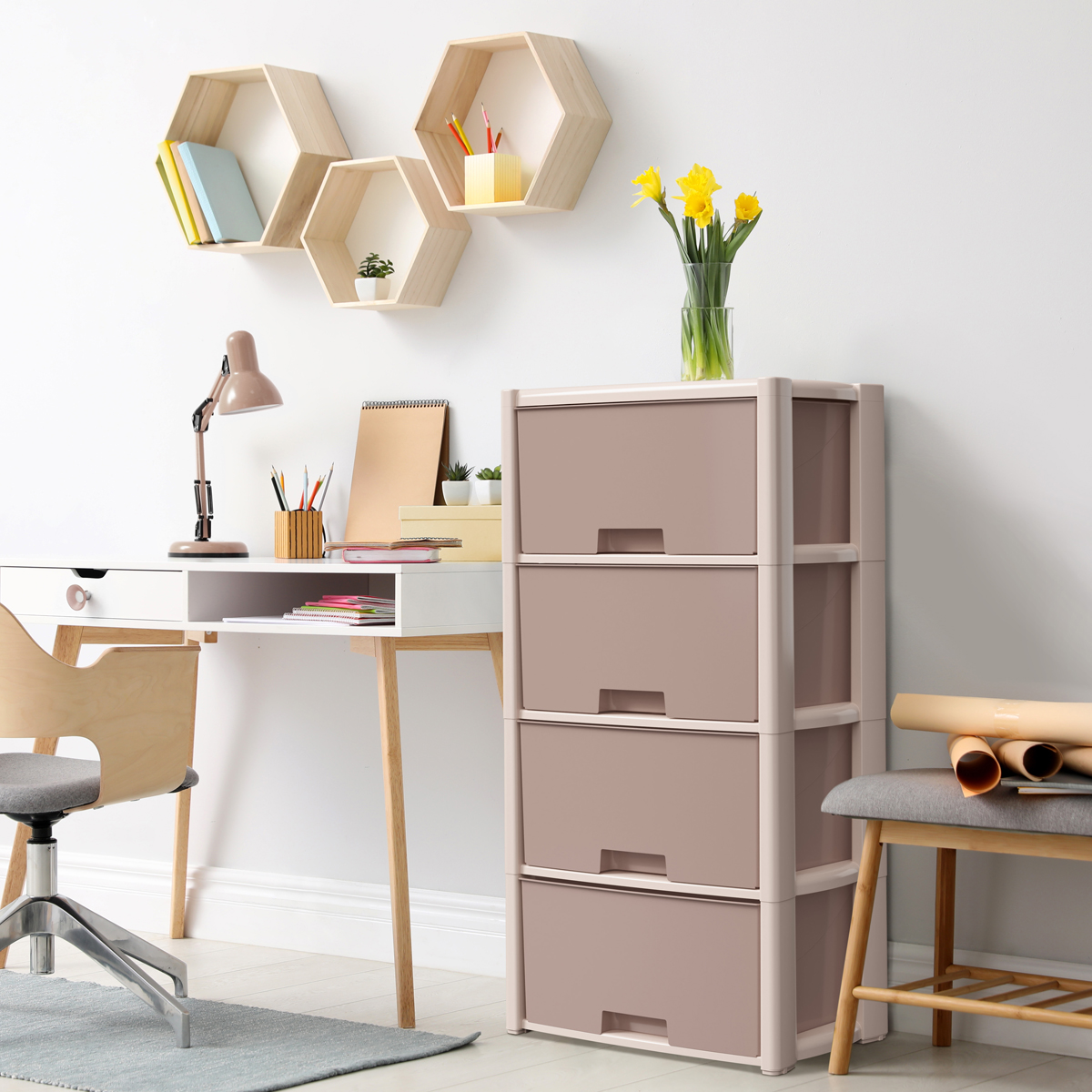 Комод "колорит" 4-х секционный (бежевый) (1) "альтернатива" м7834