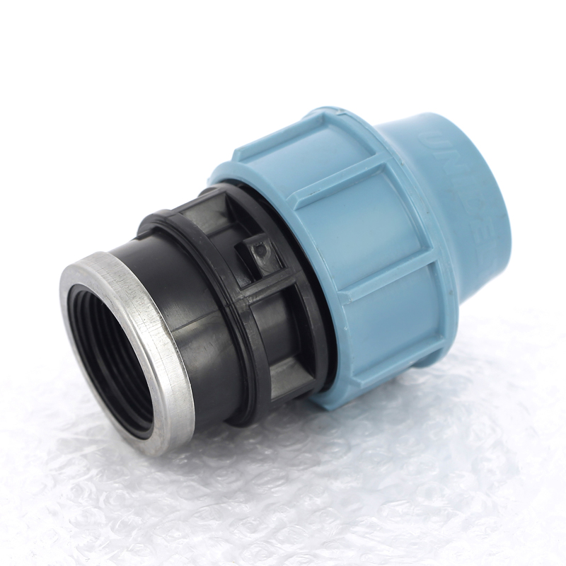 Муфта обжимная ВР 40 x 1"1/4 для водопроводных ПНД труб UNIDELTA