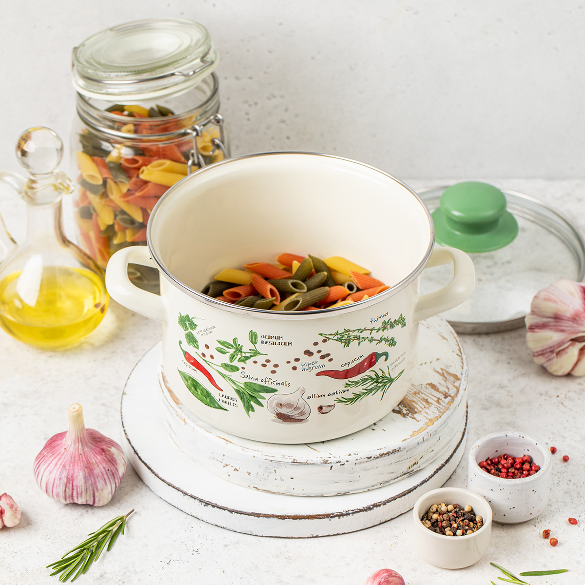 Кастрюля эмалиров. "специи" 3 л, 18 см стекл. крышка (1/4) "metrot"