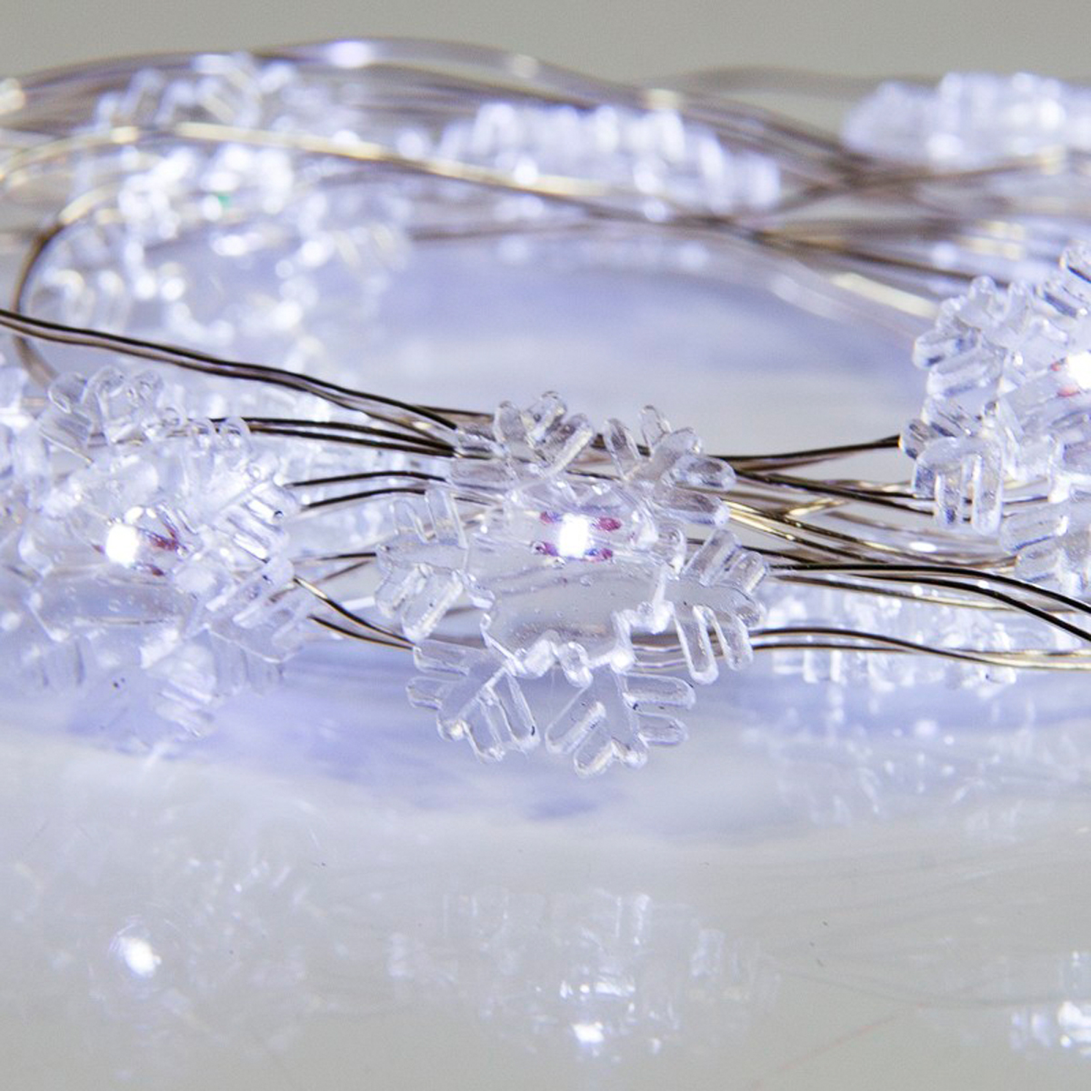 Электрогирлянда "снежинки" 2 м, 20 белых ламп (1/50) "neon-night" 303-010