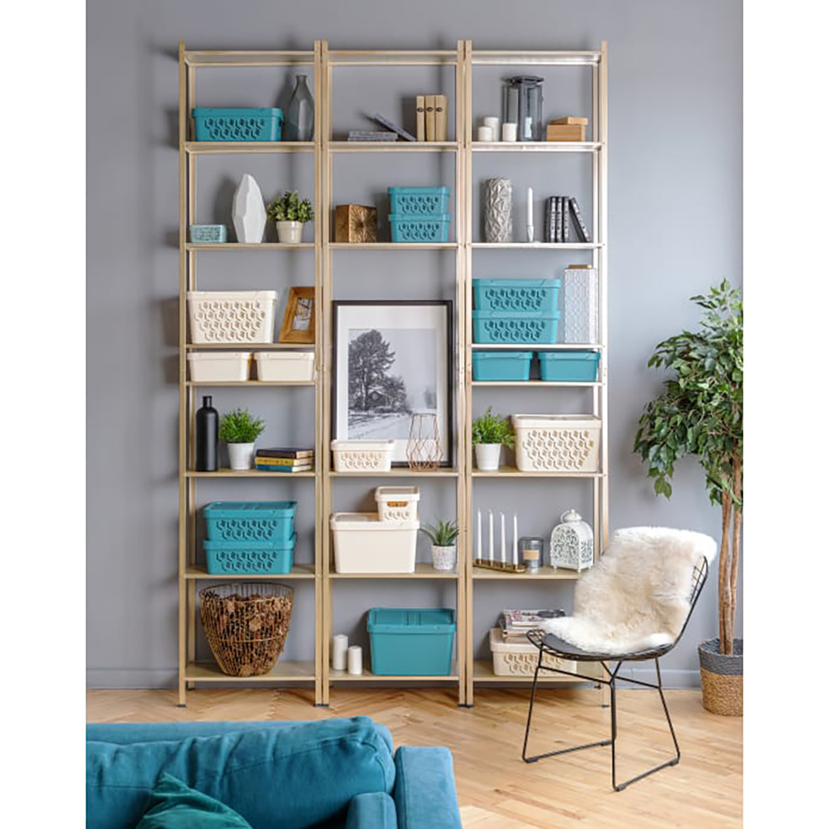 Ящик универс. с крышкой "deluxe" 380*276*140 мм 12 л (бежевый) (1/6) "бытпласт"