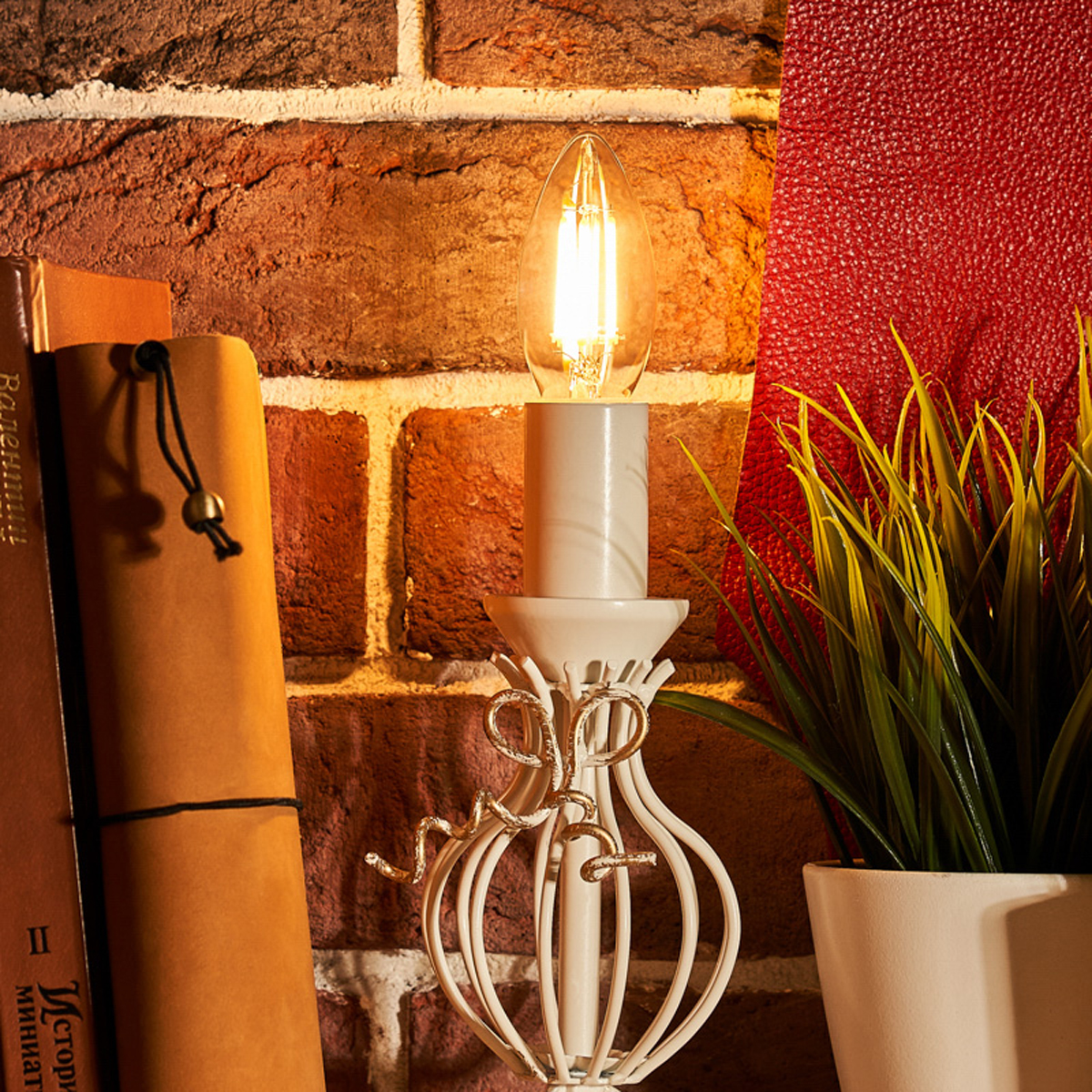 Лампа филаментная "rexant" свеча cn35  9,5w 2700 k 950 лм  e14 (прозрачн.) (10/100) 604-091