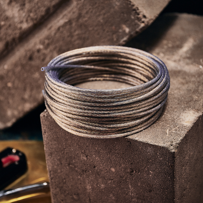 Трос стальной в пвх оплетке 4 мм х 20 м, прозрачный (1/20) "rexant" 09-5140