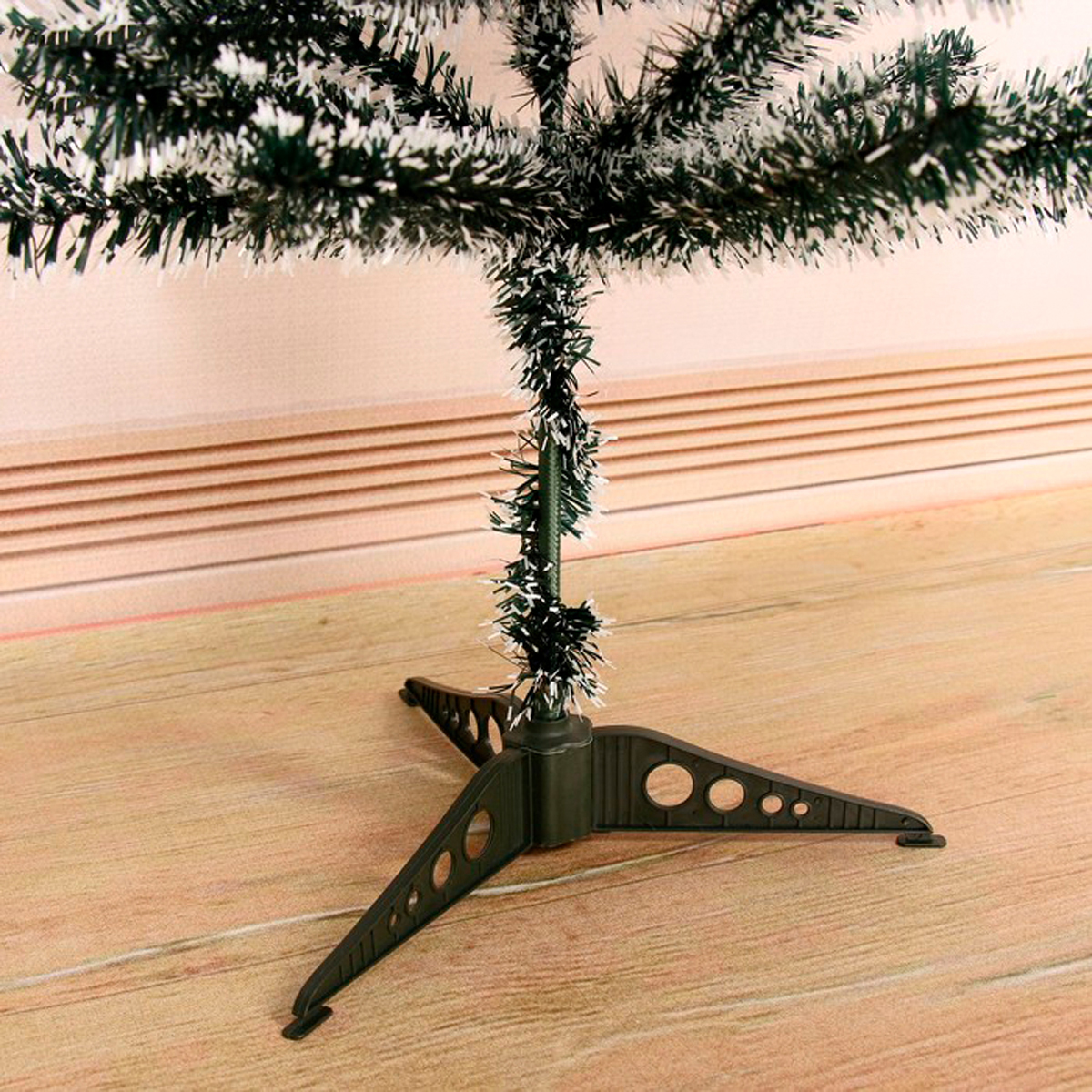 Ель декор. "радуга" 120 см, 110 веток (зеленая с белым) "зимнее волшебство" 703631