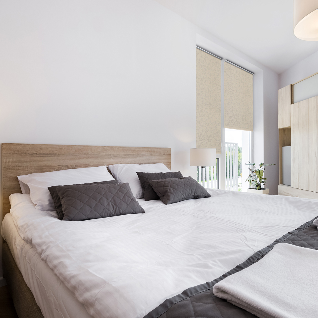 Штора рулонная блэкаут "муар бежевый"  40*175 см (миниролл) (1/6)