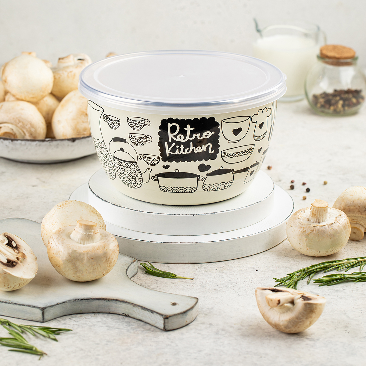 Миска эмалиров. "ретро" 1,1 л, 14 см пласт. крышка (1/6) "metrot"