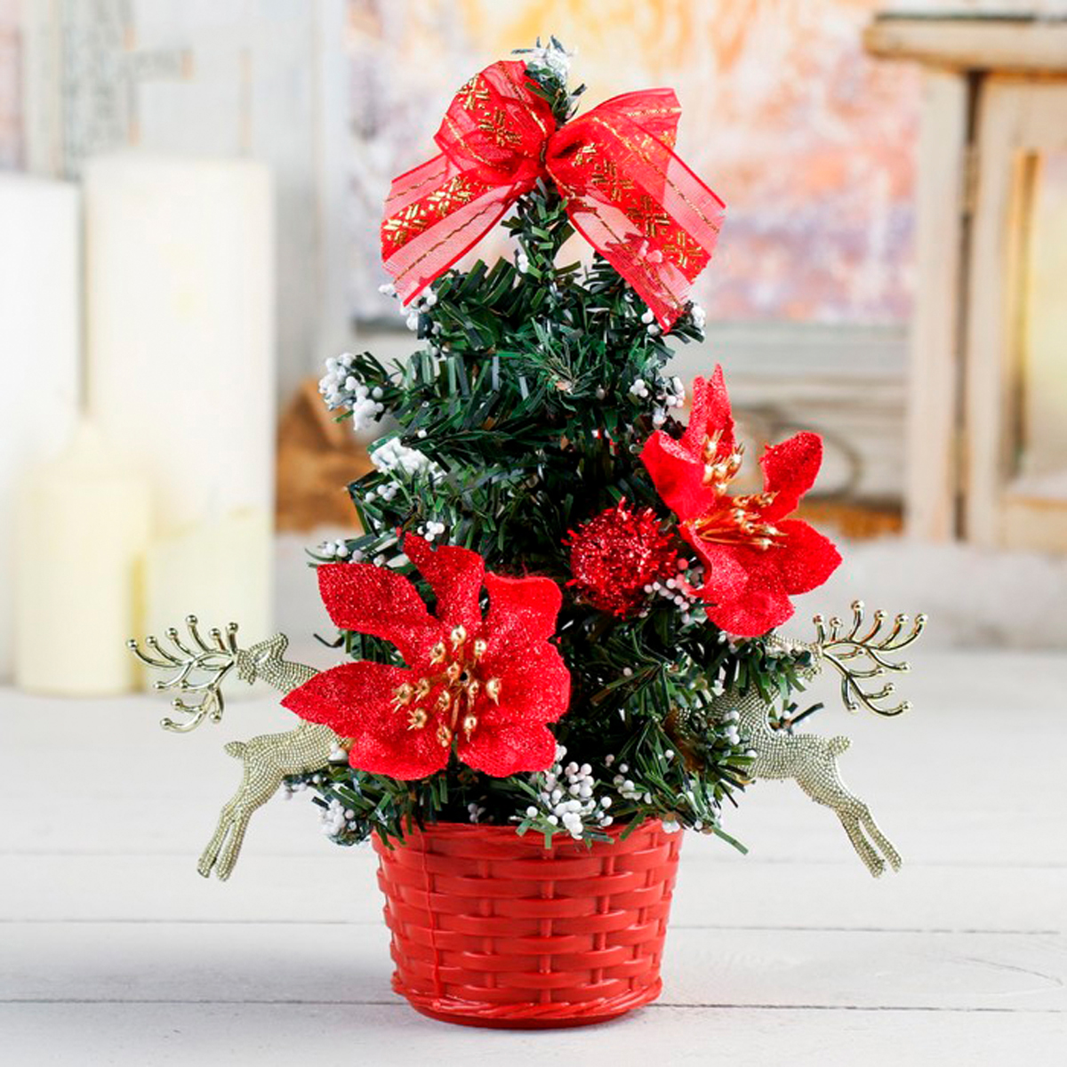 Ель декор. 20 см (зеленая, украшения красные) "зимнее волшебство" 706034