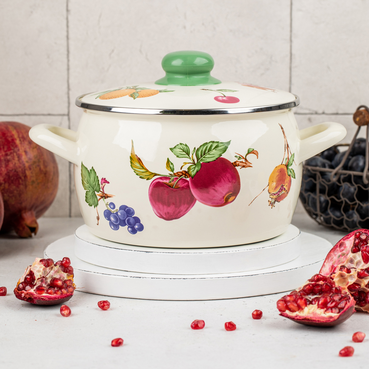 Кастрюля эмалиров. "фрукты" 4 л, 20 см металл. крышка (1/4) "metrot"