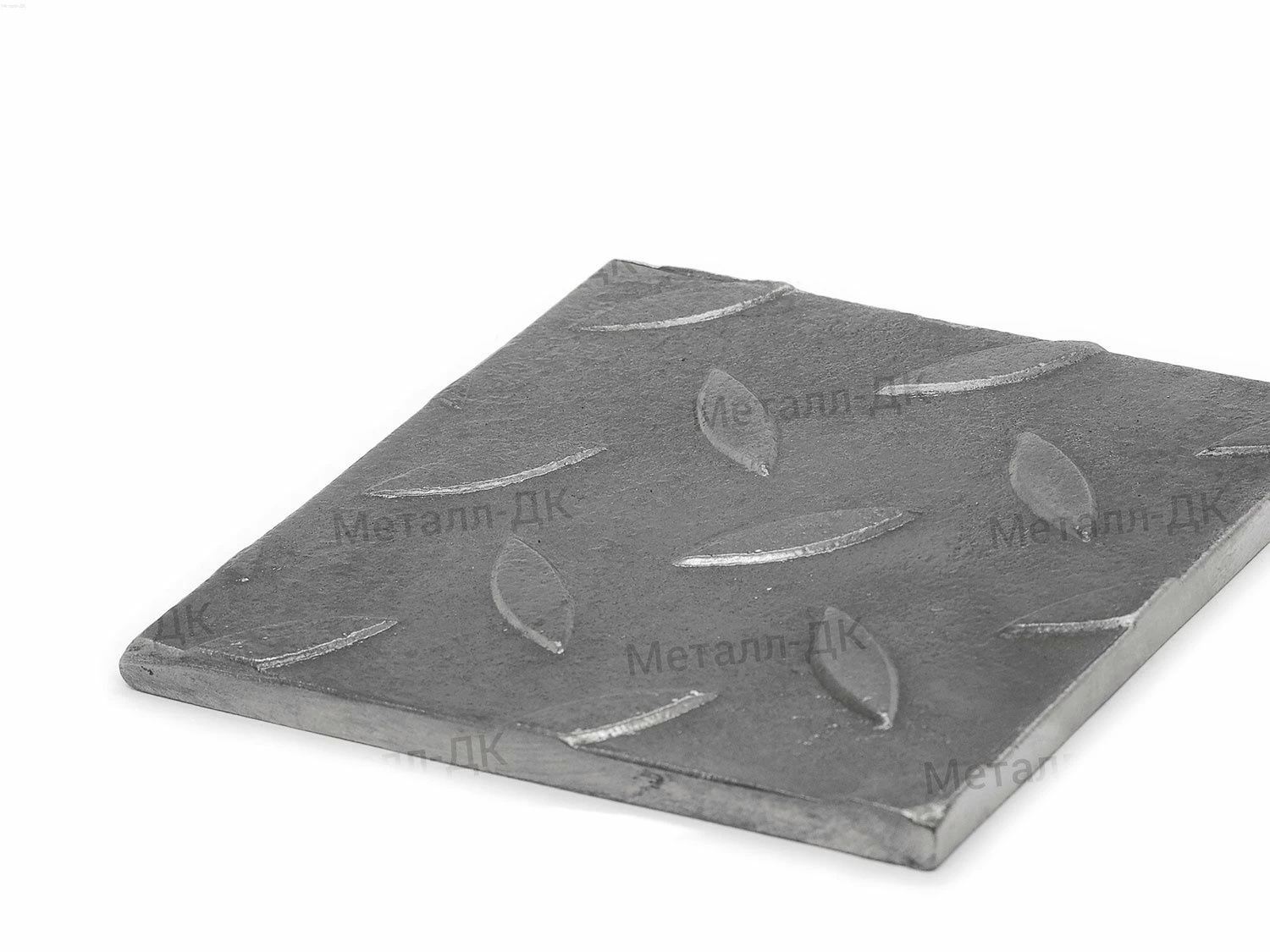 Лист рифлёный 6х1500х6000 с чечевичным рифлением