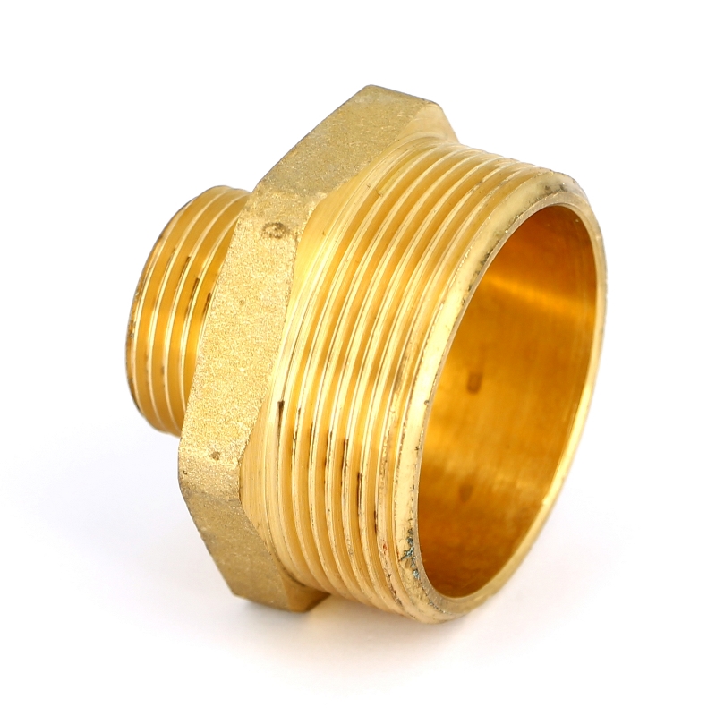 Ниппель редукция 2" x 1" (НР) латунь UNI-FITT