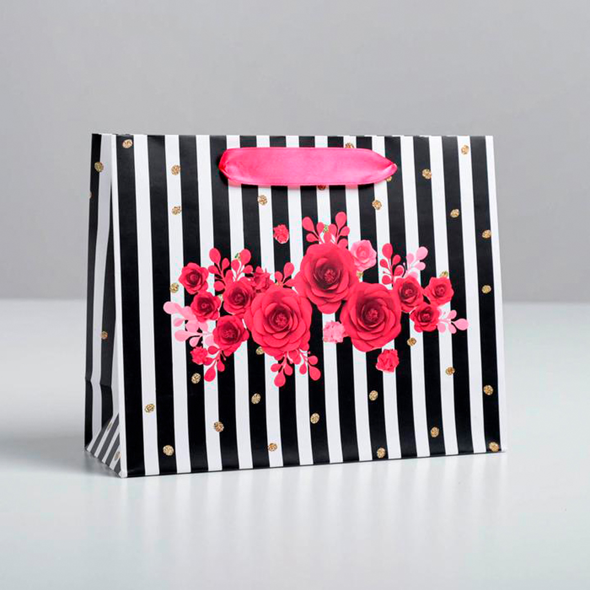 Пакет подарочный "gifts" 22*17,5*8 см (1/400) "дарите счастье" 2640192