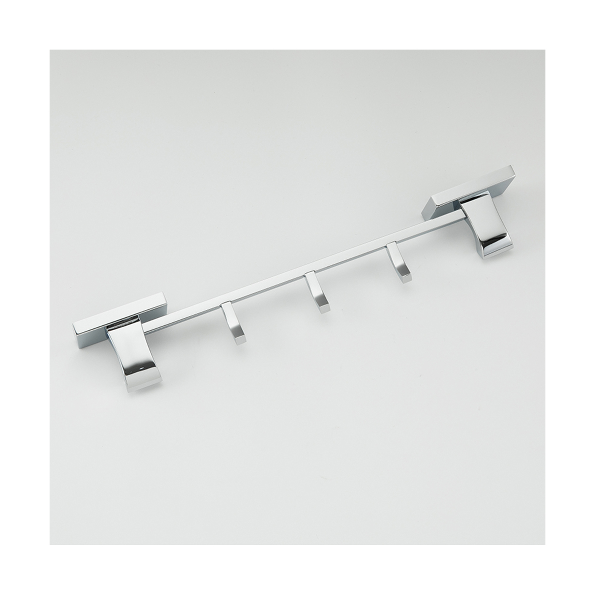 Крючок-вешалка на планке (3 крючка) g0716-30, хром (1/20) "gappo"