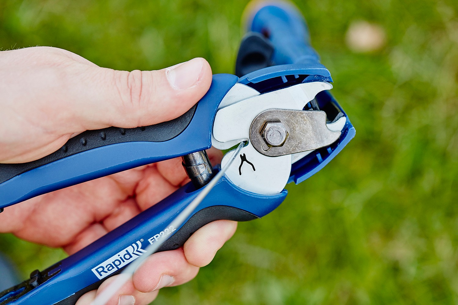 RAPID R:Plier FP222 C Fence, кольцевой высокоскоростной плайер для крепления проволоки (23468100)