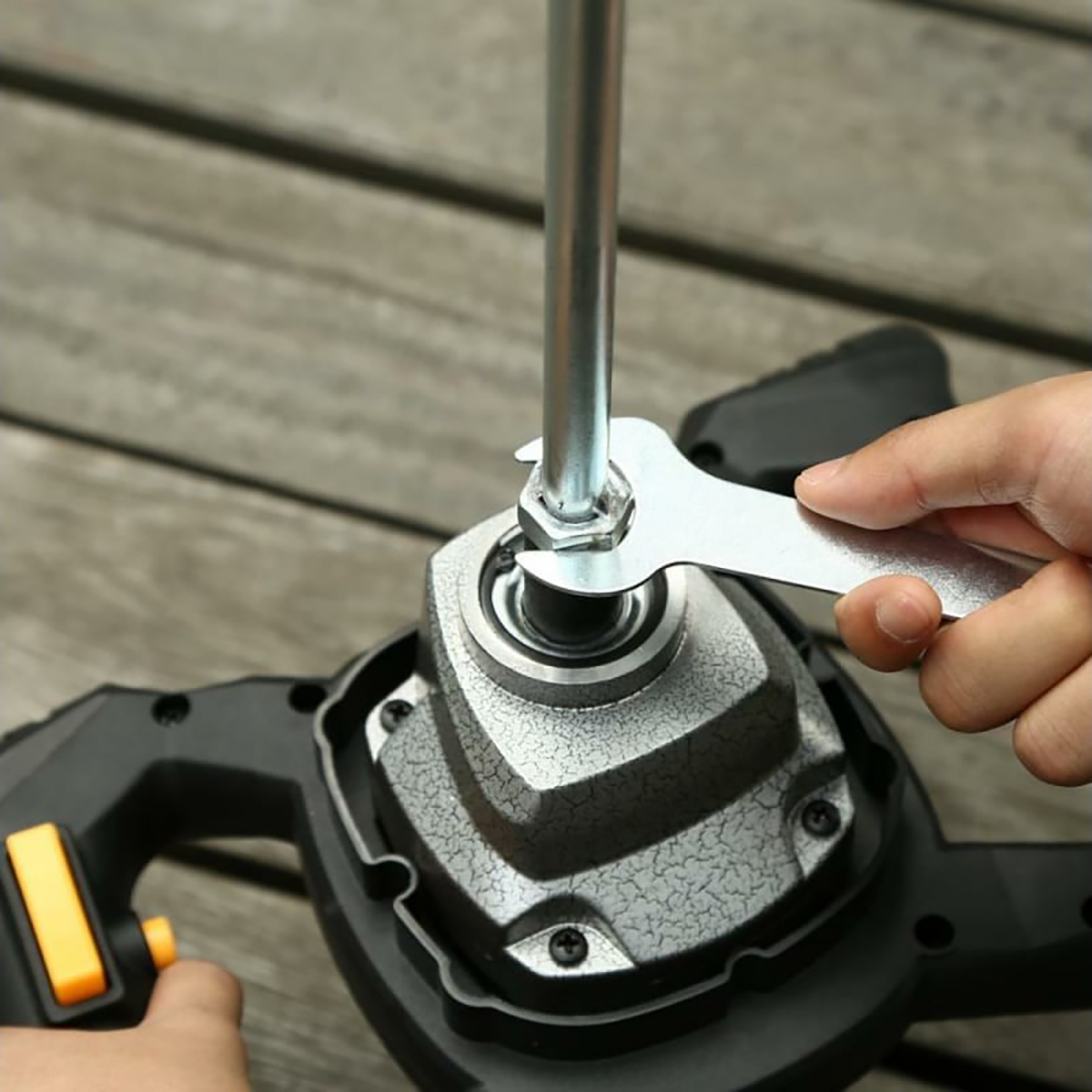 Миксер строительный dkm1600w 1600 вт (1) "deko" 065-0622