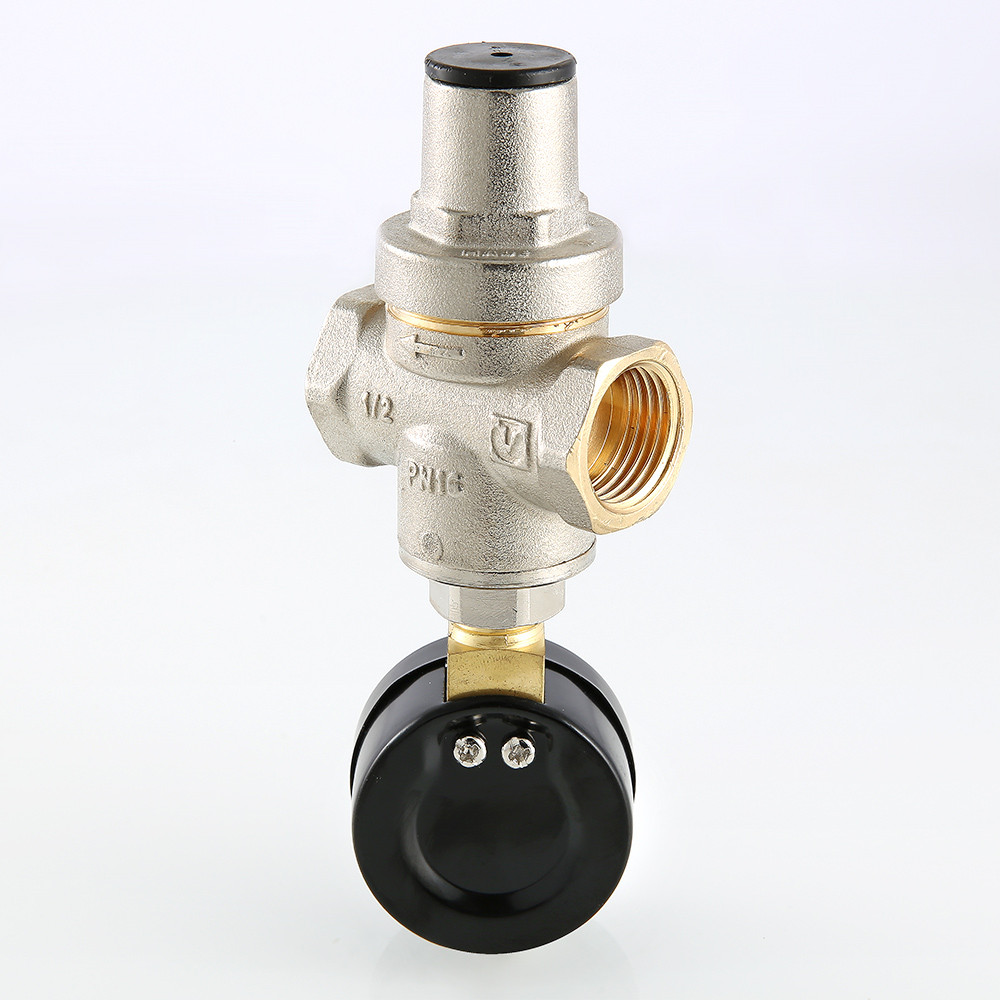 Редуктор давления 1 1/2" ВВ поршневой с манометром VALTEC