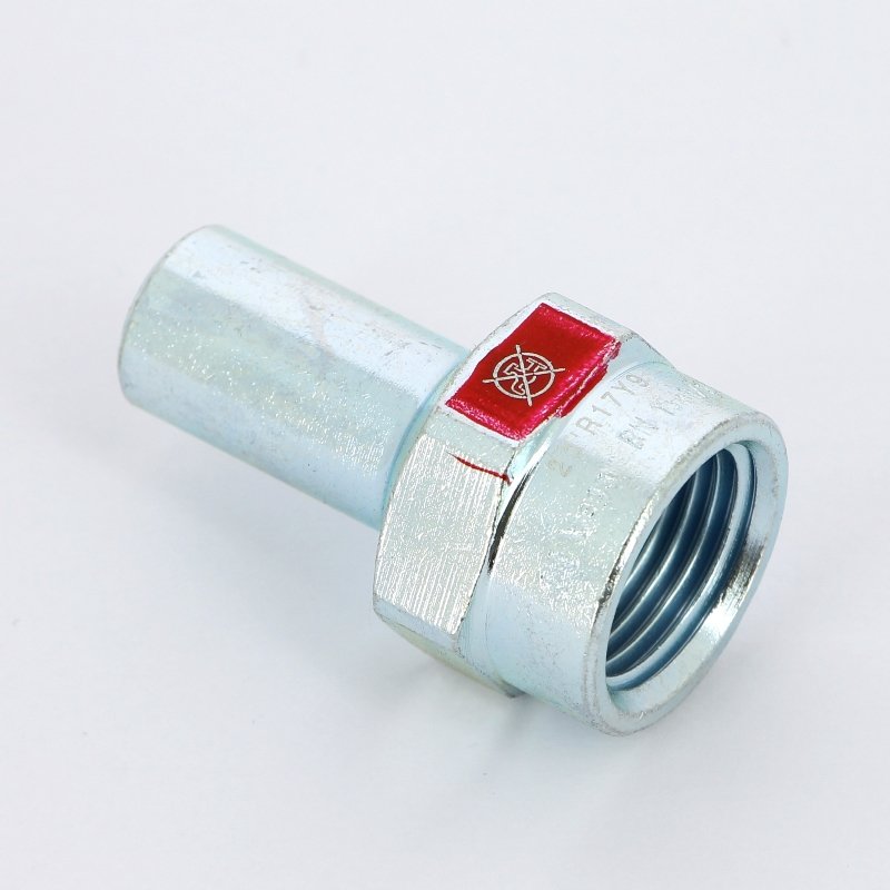 Муфта вставка-В 15x1/2" оцинкованная сталь Prestabo VIEGA