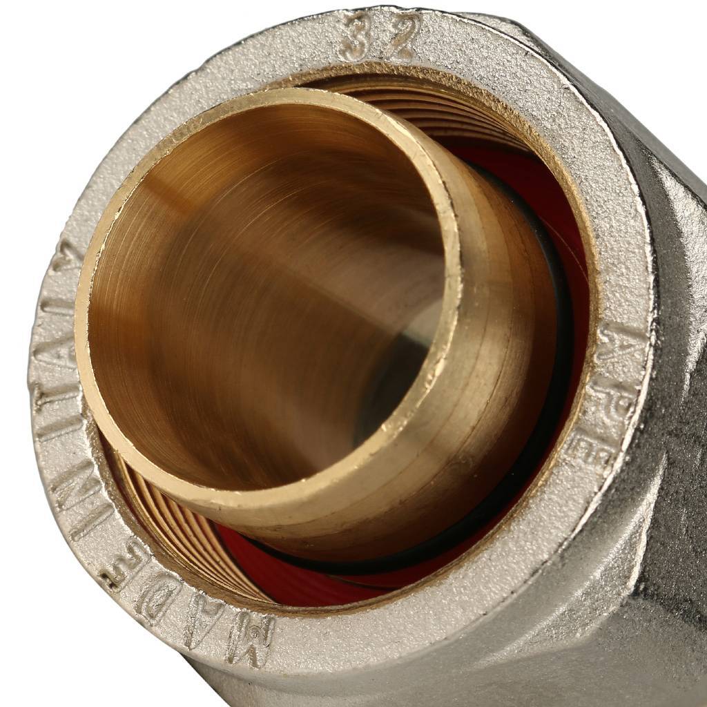 Переходник с наружной резьбой 1"х32 STOUT для металлопластиковых труб