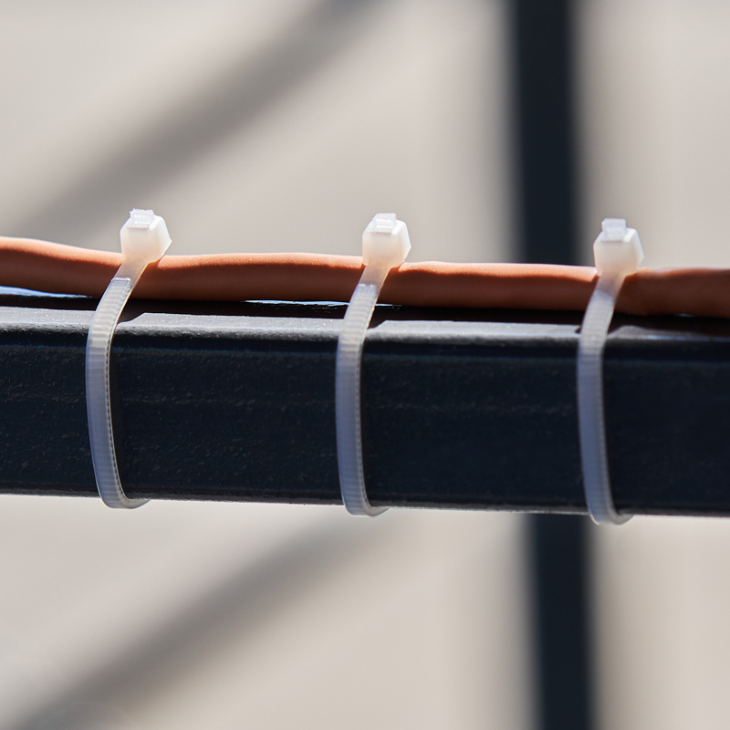 Хомуты нейлон 2,5 х 150 мм (набор 500 шт.), белые (1/40) "rexant" 07-0150-05