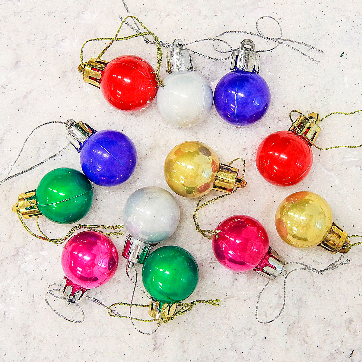 Шары новогодние d-2,5 см (набор 12 шт.) "глянец" цвет микс "зимнее волшебство" 2178137