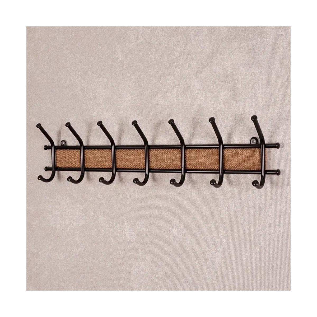 Вешалка настенная "уют 7" (7 крючков) 675*165*80 мм черный (1/10) вну7 ч