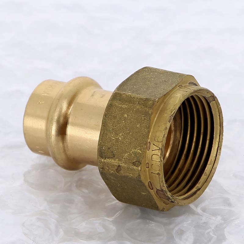 Муфта пресс-В с накидной гайкой и плоским уплотнением 15x3/4' Sanpress VIEGA