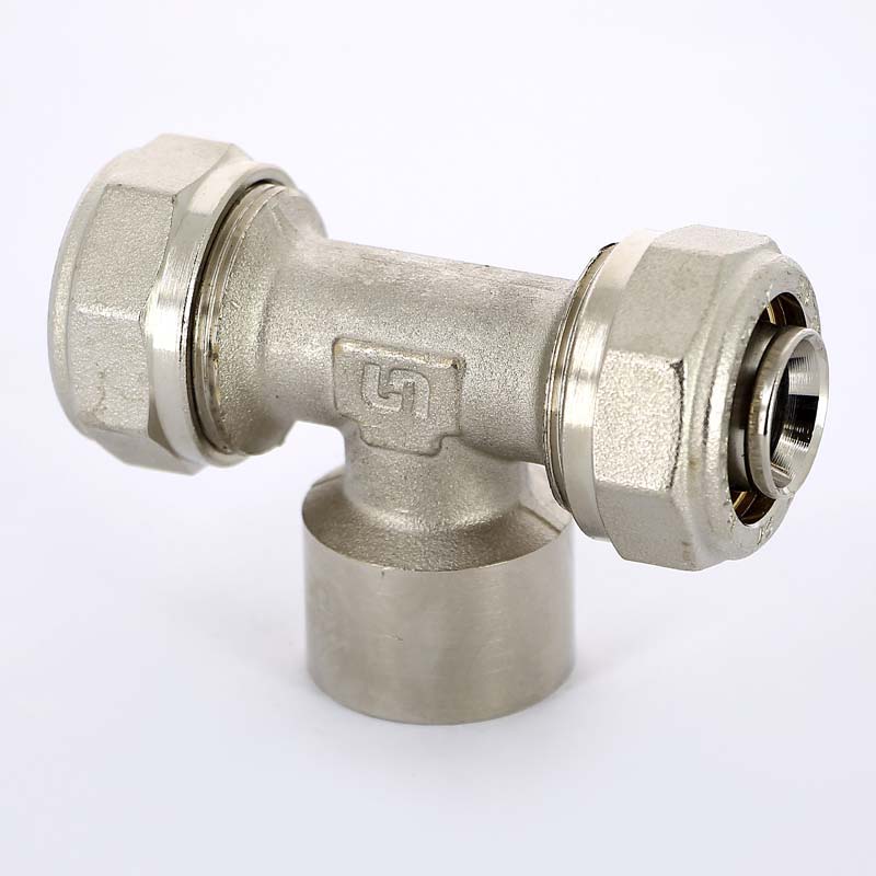 Тройник обжимной ВР 26 х 1" х 26 UNI-FITT для м/п труб