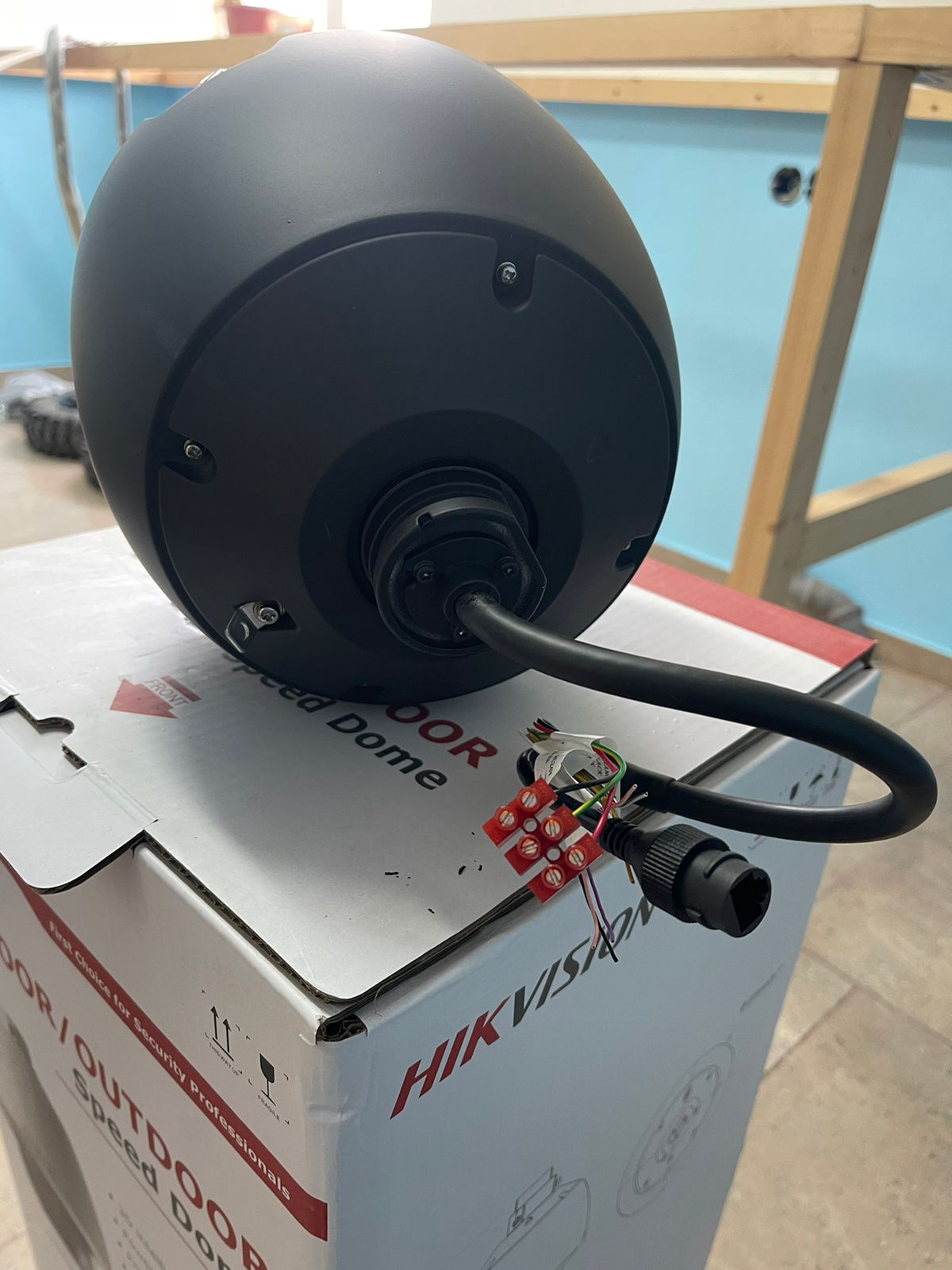 Поворотная IP-камера Hikvision DS-2DE5232W-AE (T5) Черная (RAL 9005)